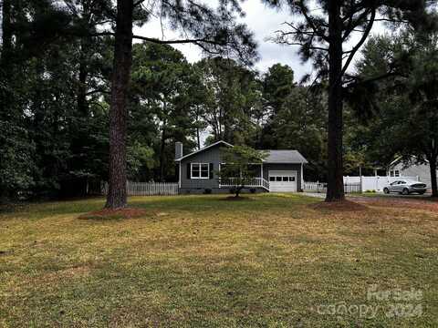 320 Chuckwood Road, Mooresville, NC 28117