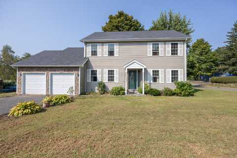 10 Red Maple Lane, Waterbury, CT 06704