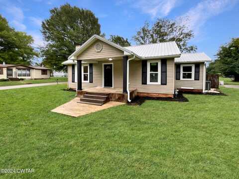 345 Cumberland Street, Medina, TN 38355