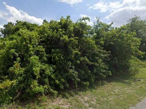 748 Long Distance Lane, Lehigh Acres, FL 33974