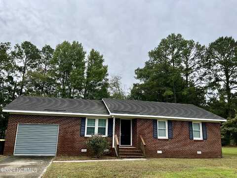 634 Circle Drive, Greenville, NC 27858