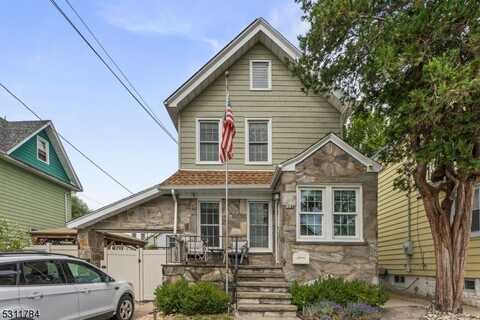 695 Devon St, Kearny, NJ 07032