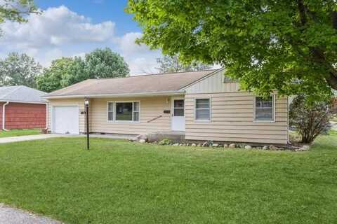 633 W Main St, Washington, IA 52353