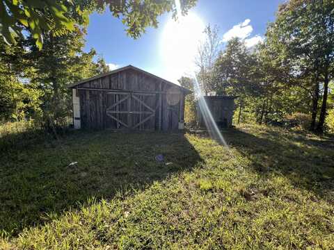 775 Jim Weaver Road, Crab Orchard, KY 40419