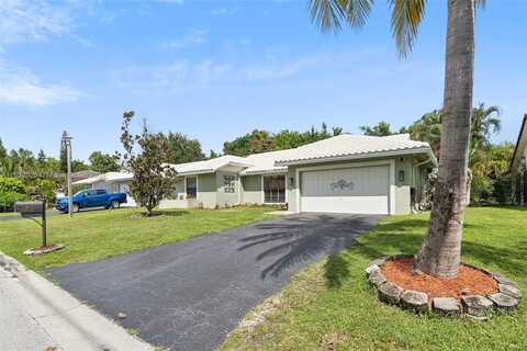 2145 NW 85th Ln, Coral Springs, FL 33071