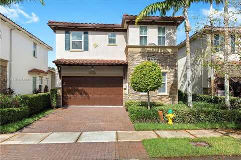 5305 Falcon Trl, Davie, FL 33314