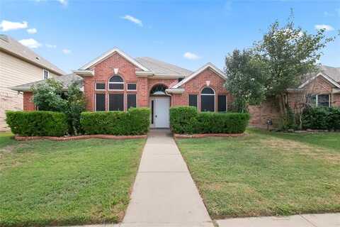 4724 Park Bend Drive, Fort Worth, TX 76137