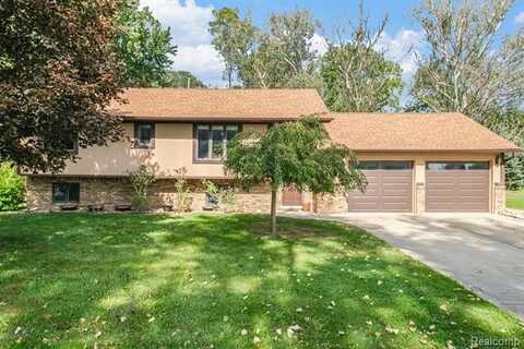 9047 LARAMIE Street, Grand Blanc, MI 48439