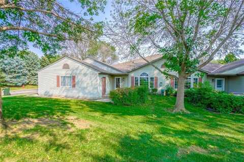 1300 Carriage Drive, Hudson, WI 54016