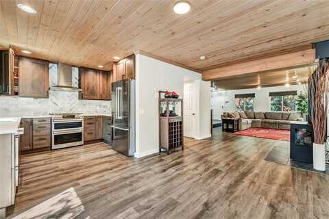 3005 VILLAGE DRIVE, Steamboat Springs, CO 80487