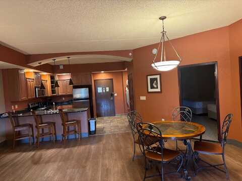 2411 RIVER Road, Wisconsin Dells, WI 53965