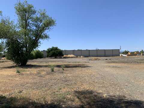 Latona Road, Anderson, CA 96007