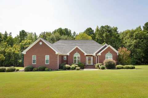 1230 Huntington Ln, Tuscumbia, AL 35674