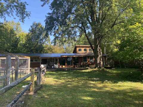 15 Castle Dr., Potsdam, NY 13676