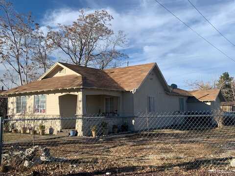 229 H Street, Tehachapi, CA 93561