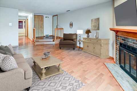 Oakbridge, MADISON, WI 53717