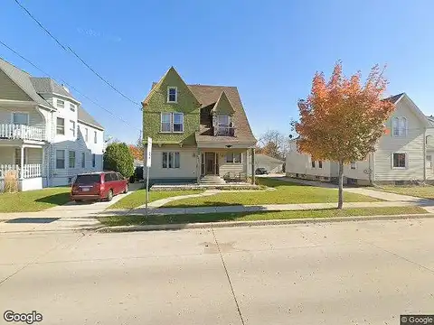 8Th, MANITOWOC, WI 54220