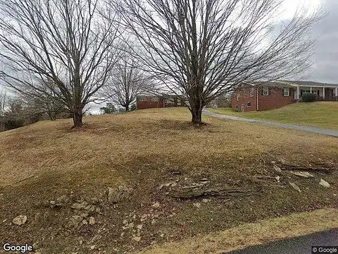 Vine, LEBANON, VA 24266