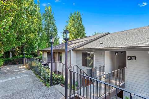 Lakeview, MOUNTLAKE TERRACE, WA 98043