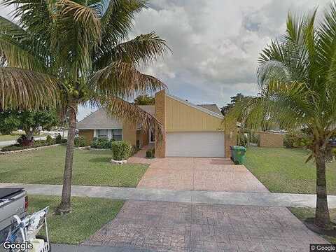 44Th, LAUDERHILL, FL 33351