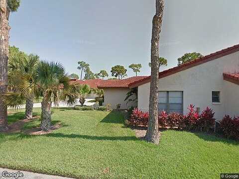 Pinecone, SARASOTA, FL 34238