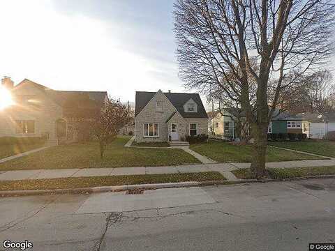 Clement, MILWAUKEE, WI 53207