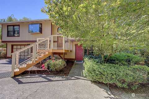 37Th, MERCER ISLAND, WA 98040