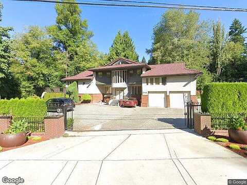 178Th, LAKE FOREST PARK, WA 98155