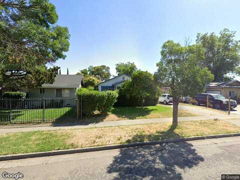 10Th, MERCED, CA 95341