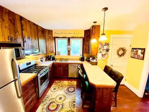 Parker, WARREN, PA 16365