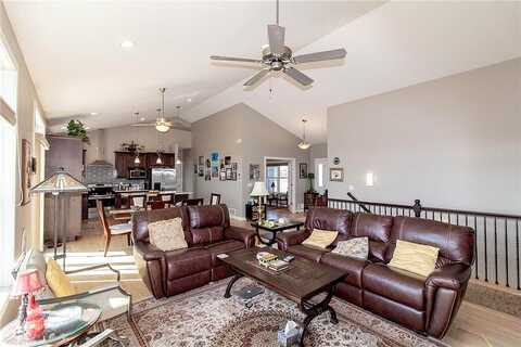 Thea, ROCHESTER, MN 55902