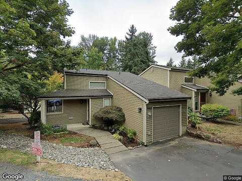 102Nd, KIRKLAND, WA 98033