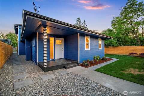 Brandon, SEATTLE, WA 98118