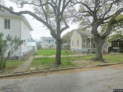 Avenue M 1/2, GALVESTON, TX 77550