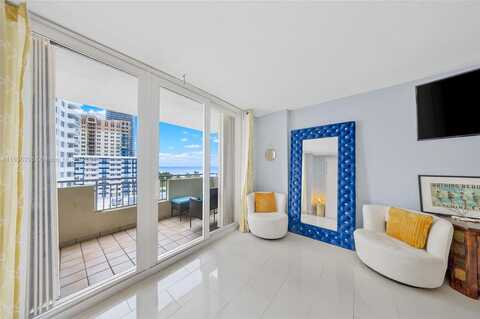 Ocean, HALLANDALE BEACH, FL 33009