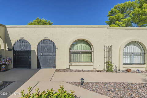 Calle De Las Casitas, GREEN VALLEY, AZ 85614