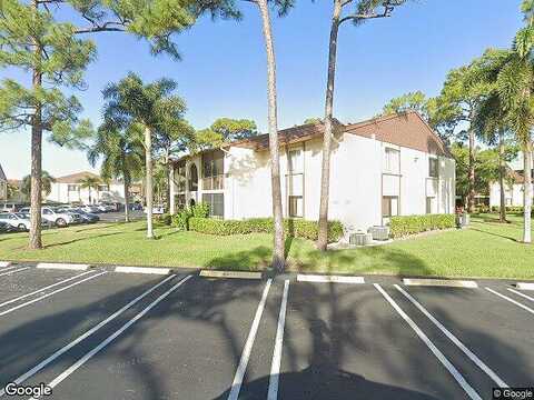 Knotty Pine, GREENACRES, FL 33463