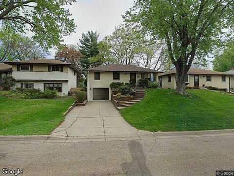 17Th, SOUTH SAINT PAUL, MN 55075