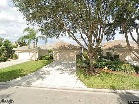 Crestview, NAPLES, FL 34119