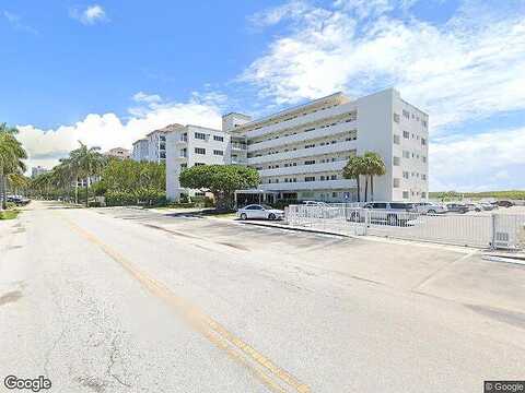 Ocean Ave Apt 209, Palm Beach Shores, FL 33404