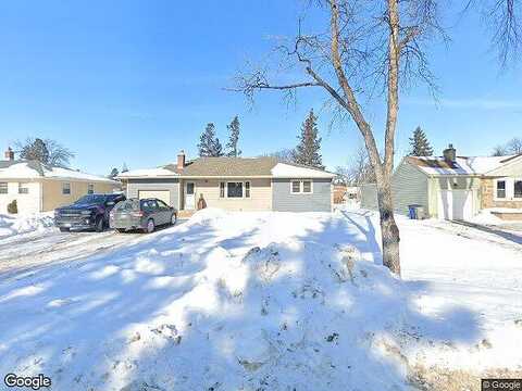 6Th, MOORHEAD, MN 56560