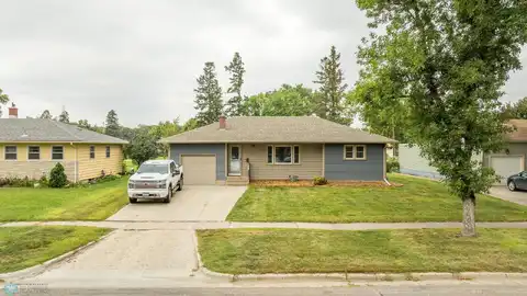 6Th, MOORHEAD, MN 56560