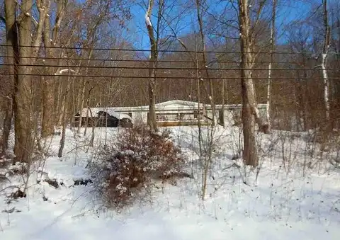 Border, HOLLSOPPLE, PA 15935