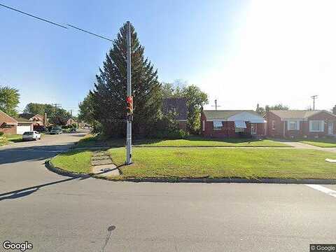 Hoover, DETROIT, MI 48205