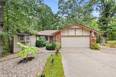 4 Melling CIR, Bella Vista, AR 72715