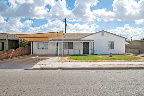 1835 S 10 AVE, Yuma, AZ 85365