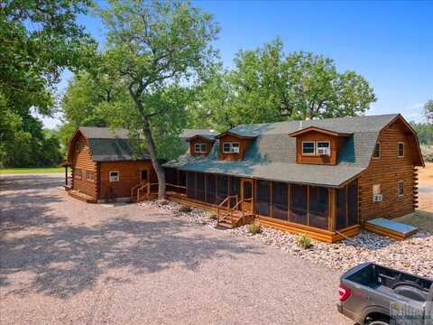 879 Sawyer Loop, Hardin, MT 59034