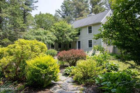 71 East Hubbard Rd, Sandisfield, MA 01255