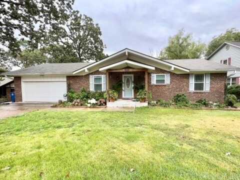 4100 Dunkeld Drive, North Little Rock, AR 72116