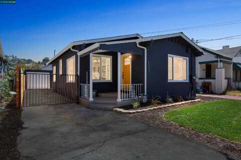 8026 Hillside St, Oakland, CA 94605